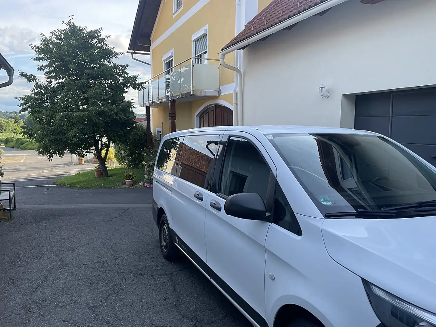 Mercedes-Benz Vito Tourer **9 Sitze** Negro - 2