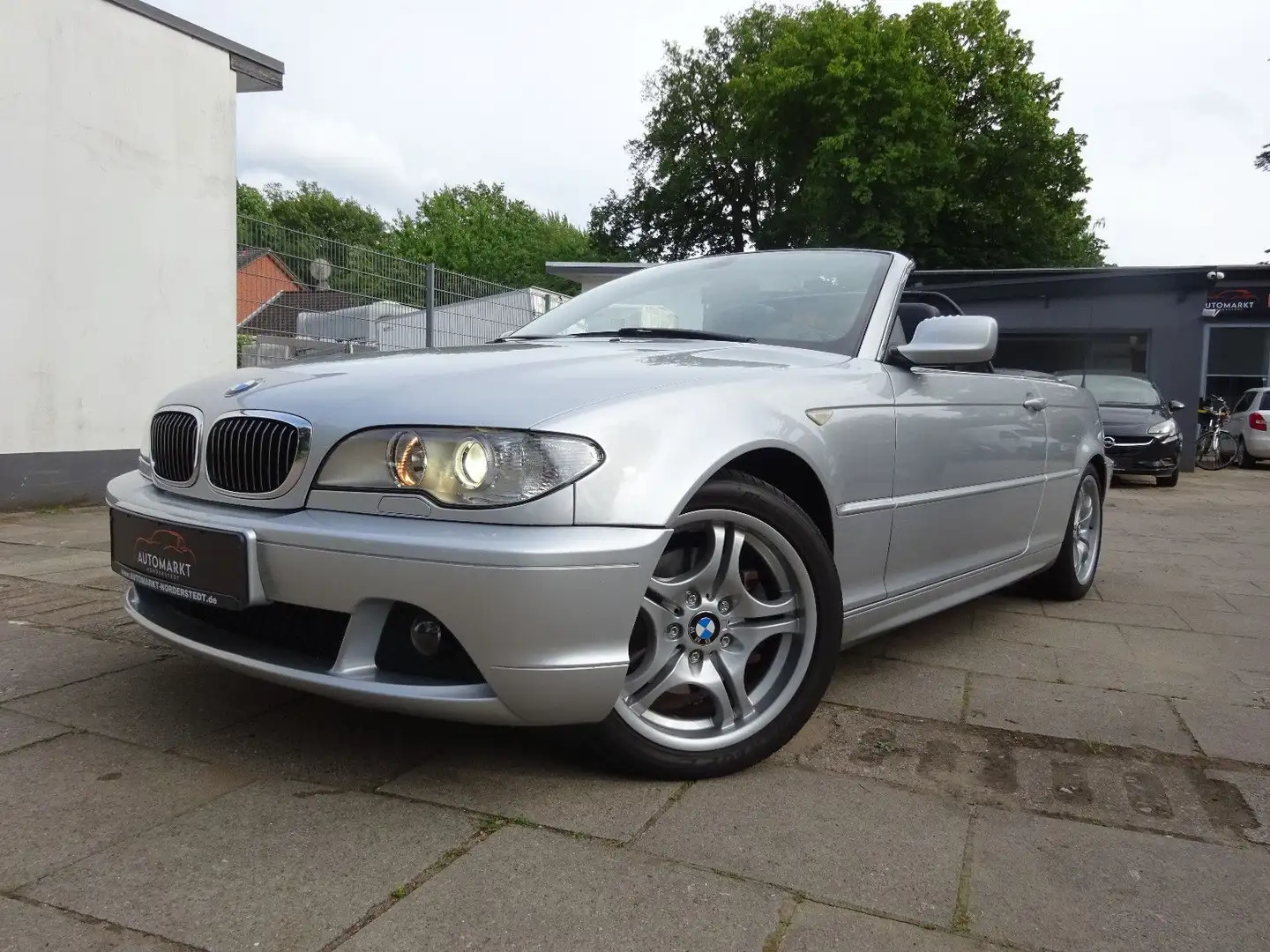 BMW 320 Baureihe 3 Cabrio 320 Ci/Klimaauto/Leder/SHZ/ Gümüş rengi - 1