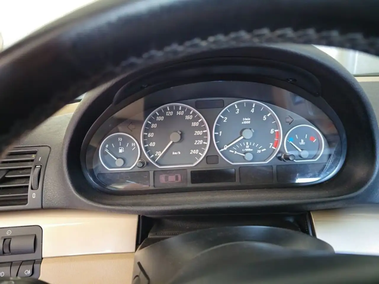 BMW 330Ci, foto 9