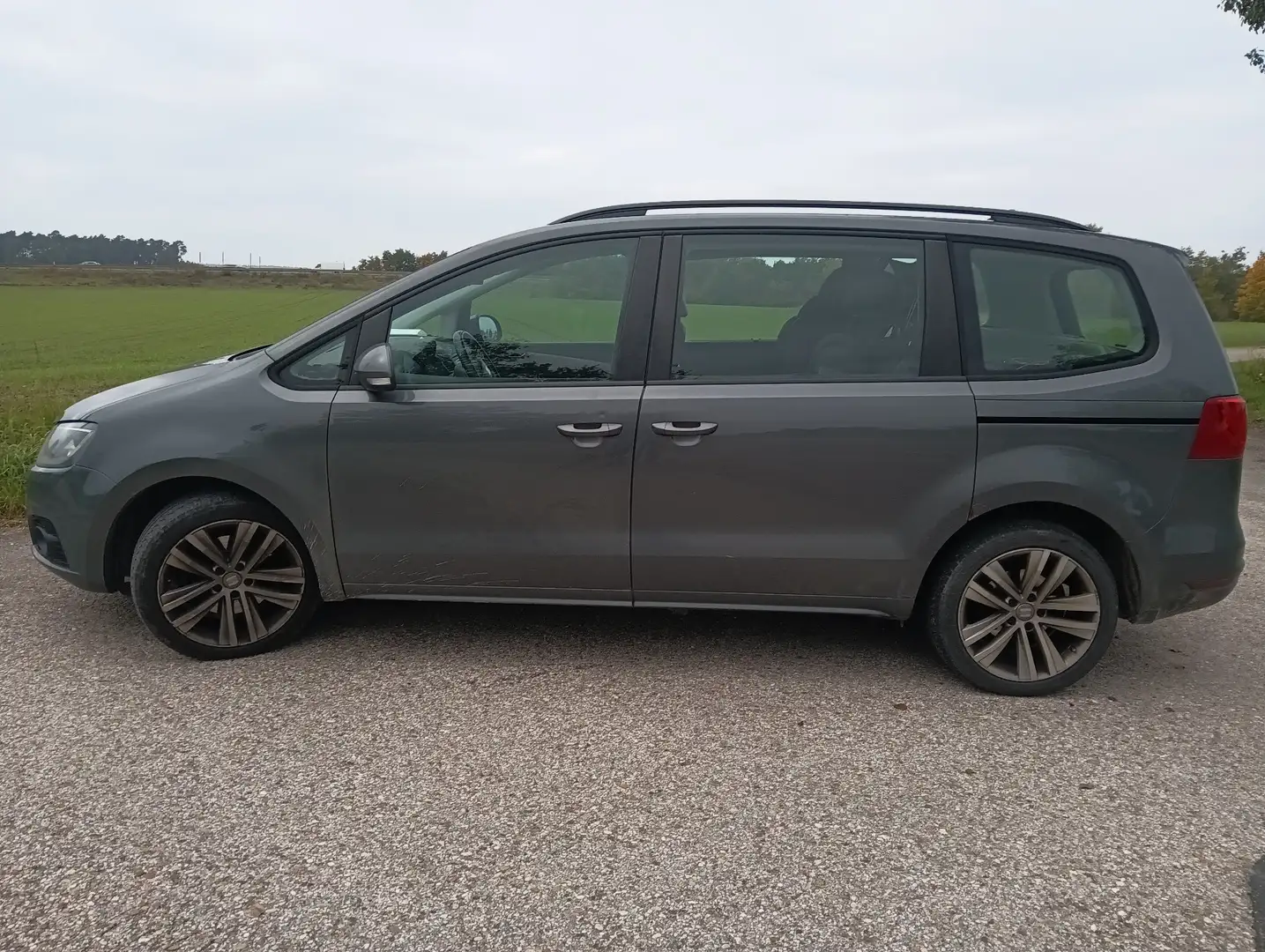 SEAT Alhambra Reference - 2