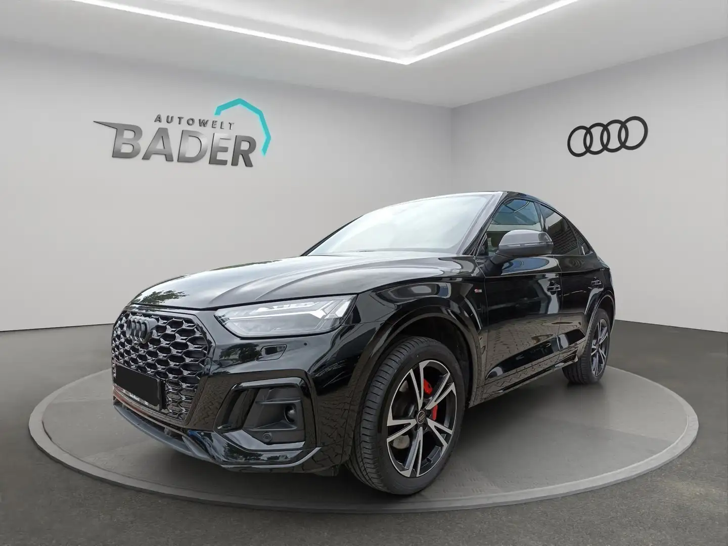 Audi Q5 Sportback 2.0TDI quattro S Line AHK Standh. Чёрный - 1