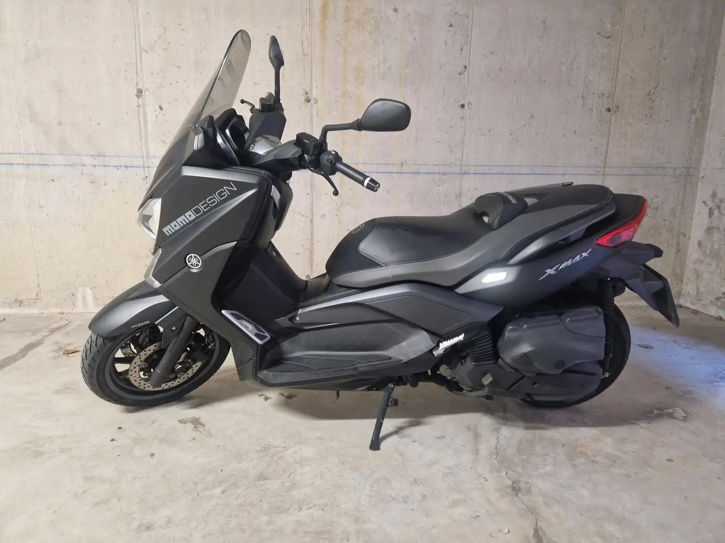 Yamaha X-Max 400 - 1