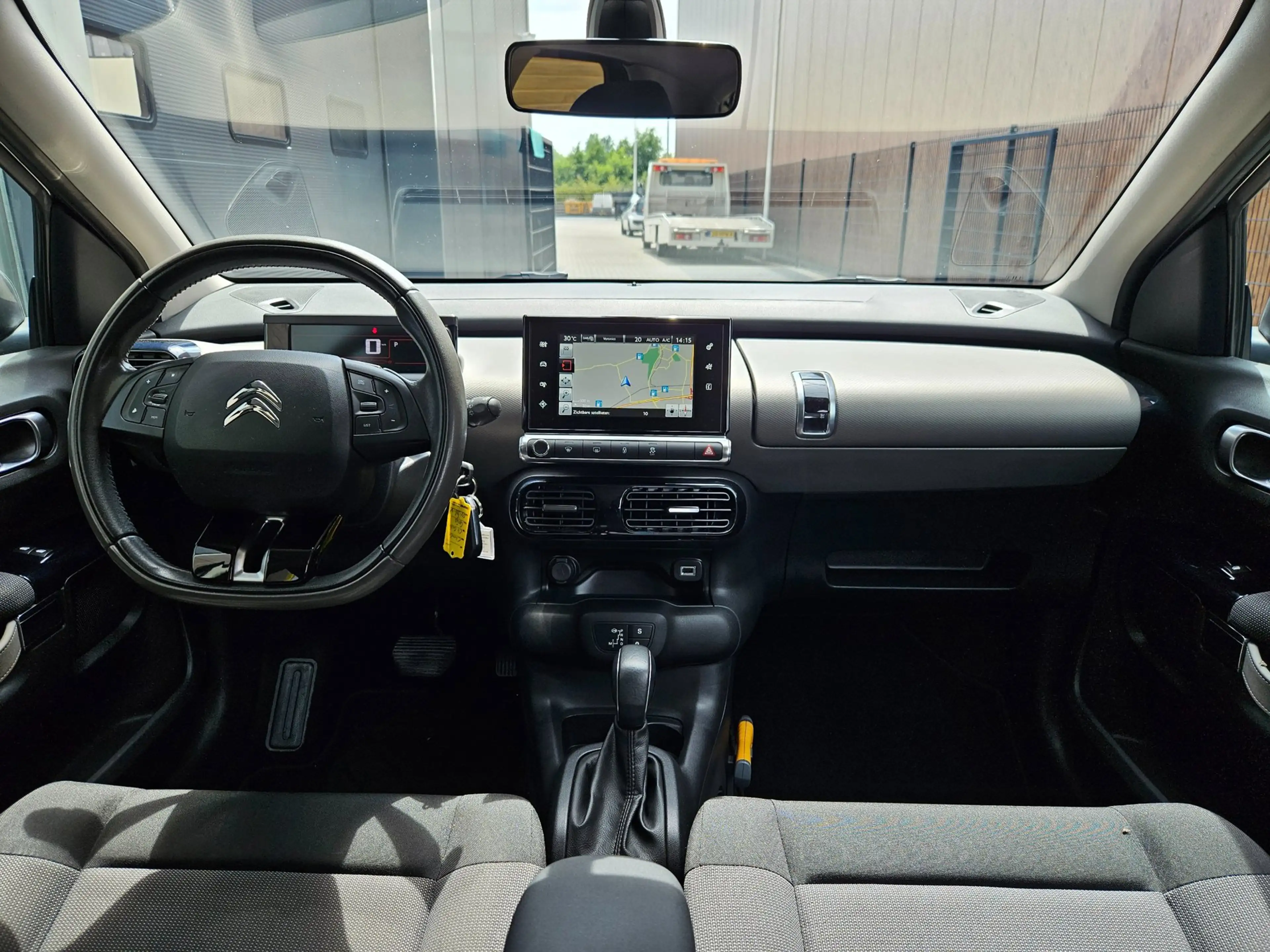 Citroen C4 Cactus 1.2 PureTech Shine Camera Navi 17" — photo 15