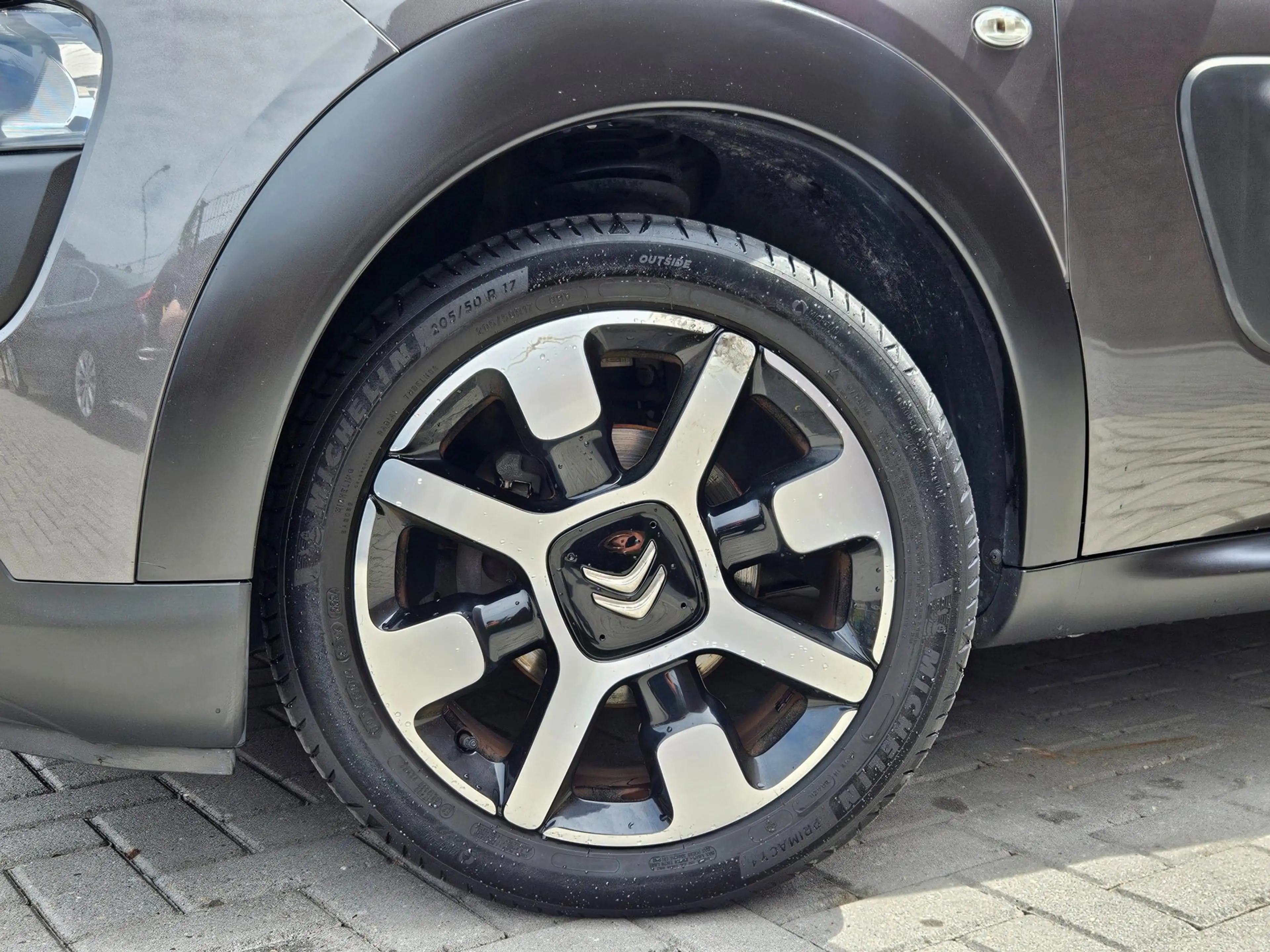 Citroen C4 Cactus 1.2 PureTech Shine Camera Navi 17" — photo 7