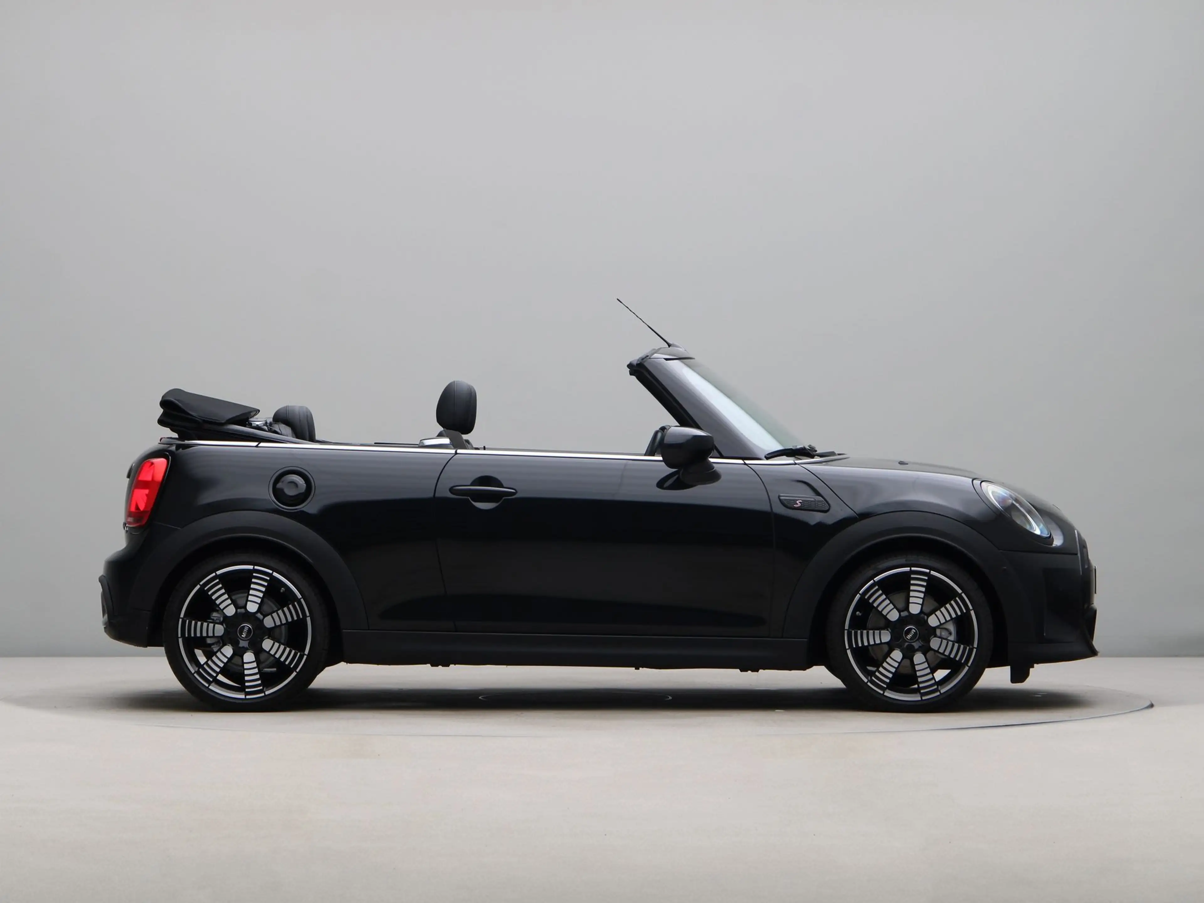 MINI Cooper S Cabrio Classic Aut. — photo 11
