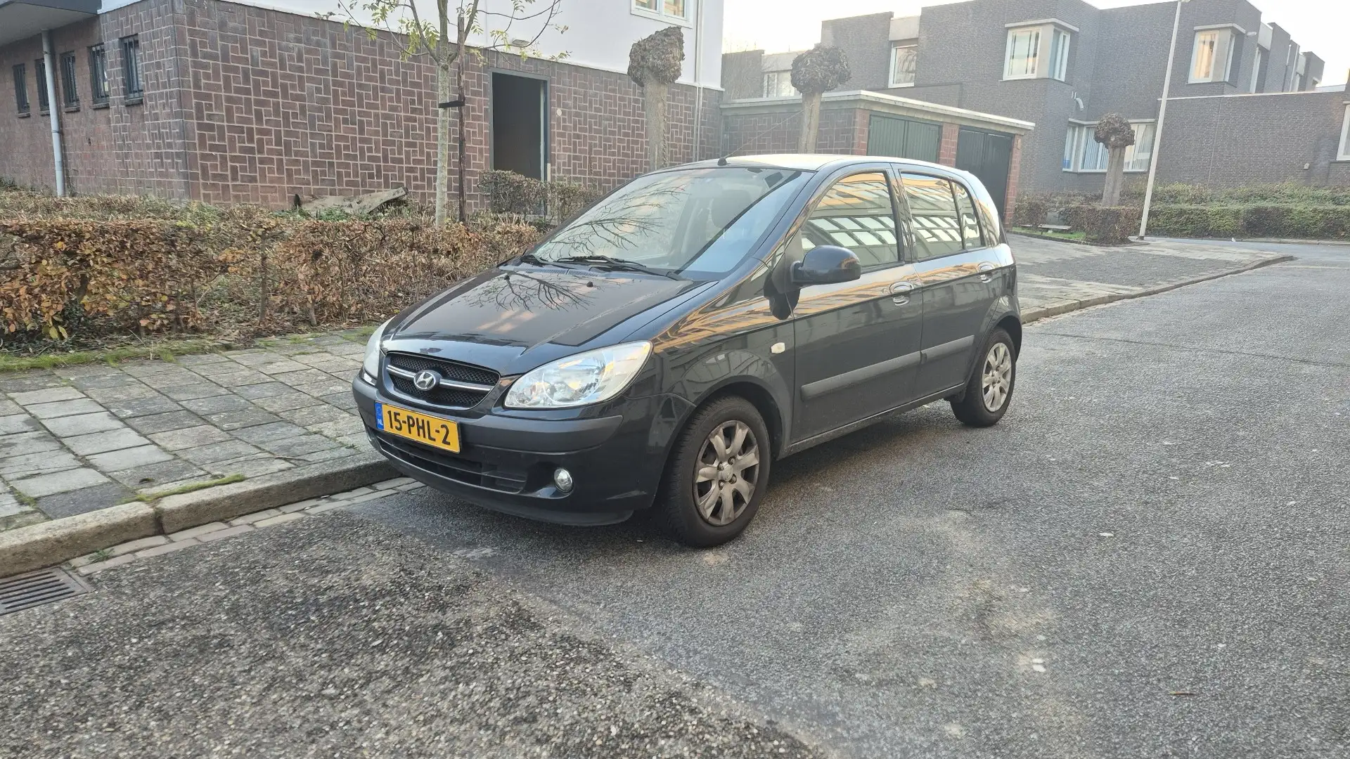 Hyundai Getz 1.1i Active Young Fekete - 1