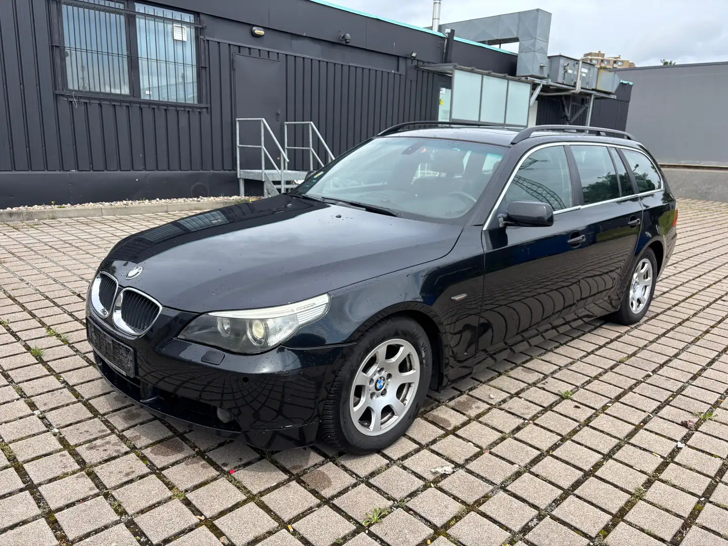 BMW 525 525d Panorama Leder Navi Automatic Xenon Negru - 1