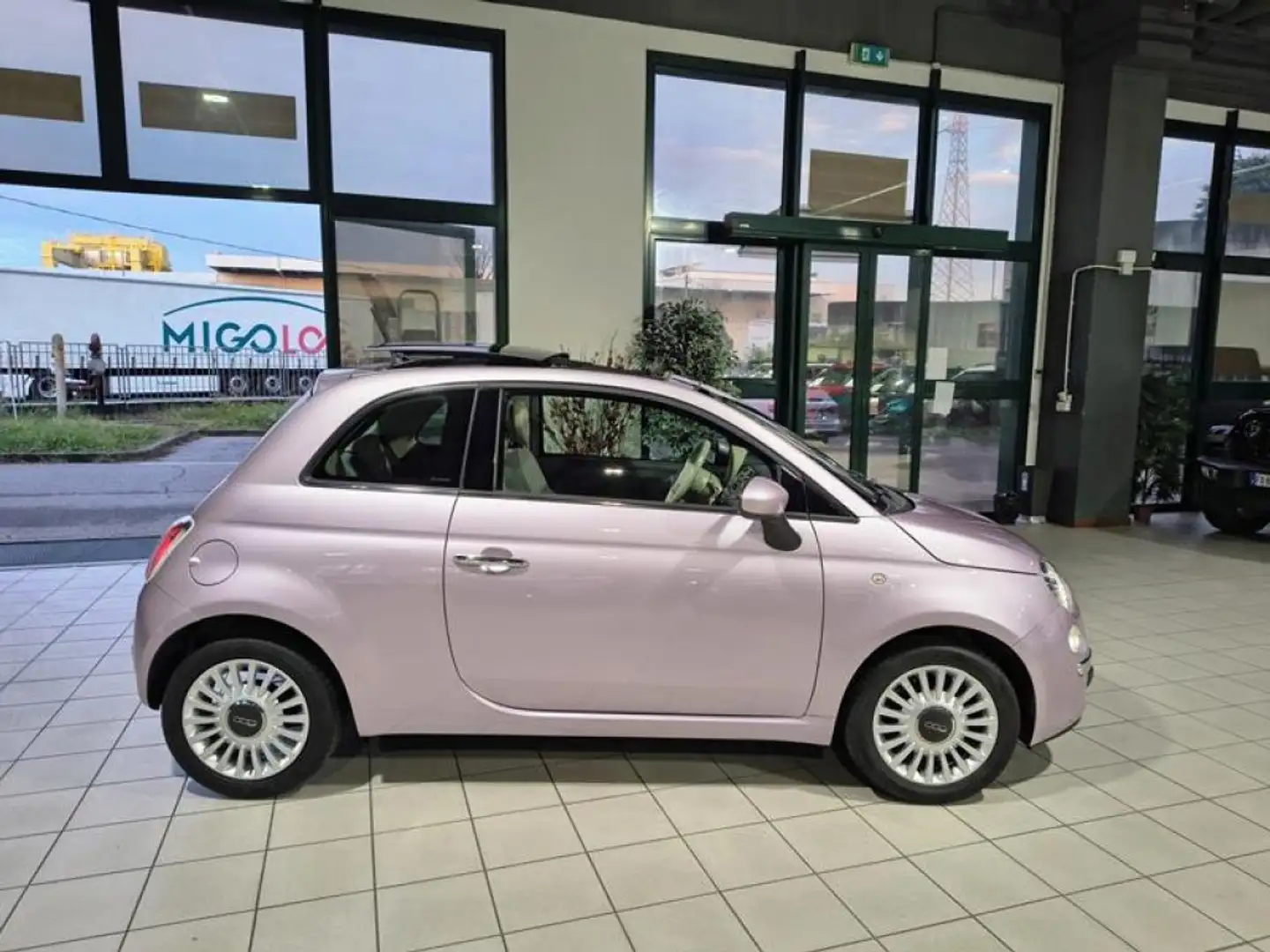 Fiat 500 1.2 Lounge TETTO APRIBILE NEOPATENTATI - 2