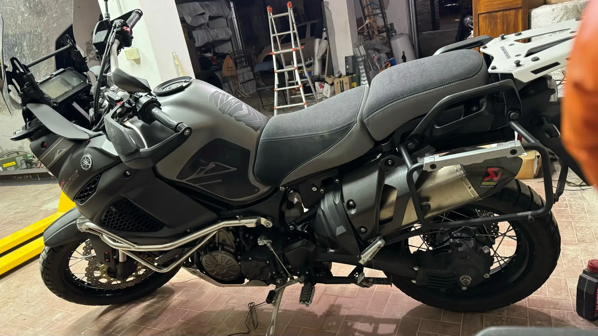 Yamaha XT 1200 ZE Grey - 1