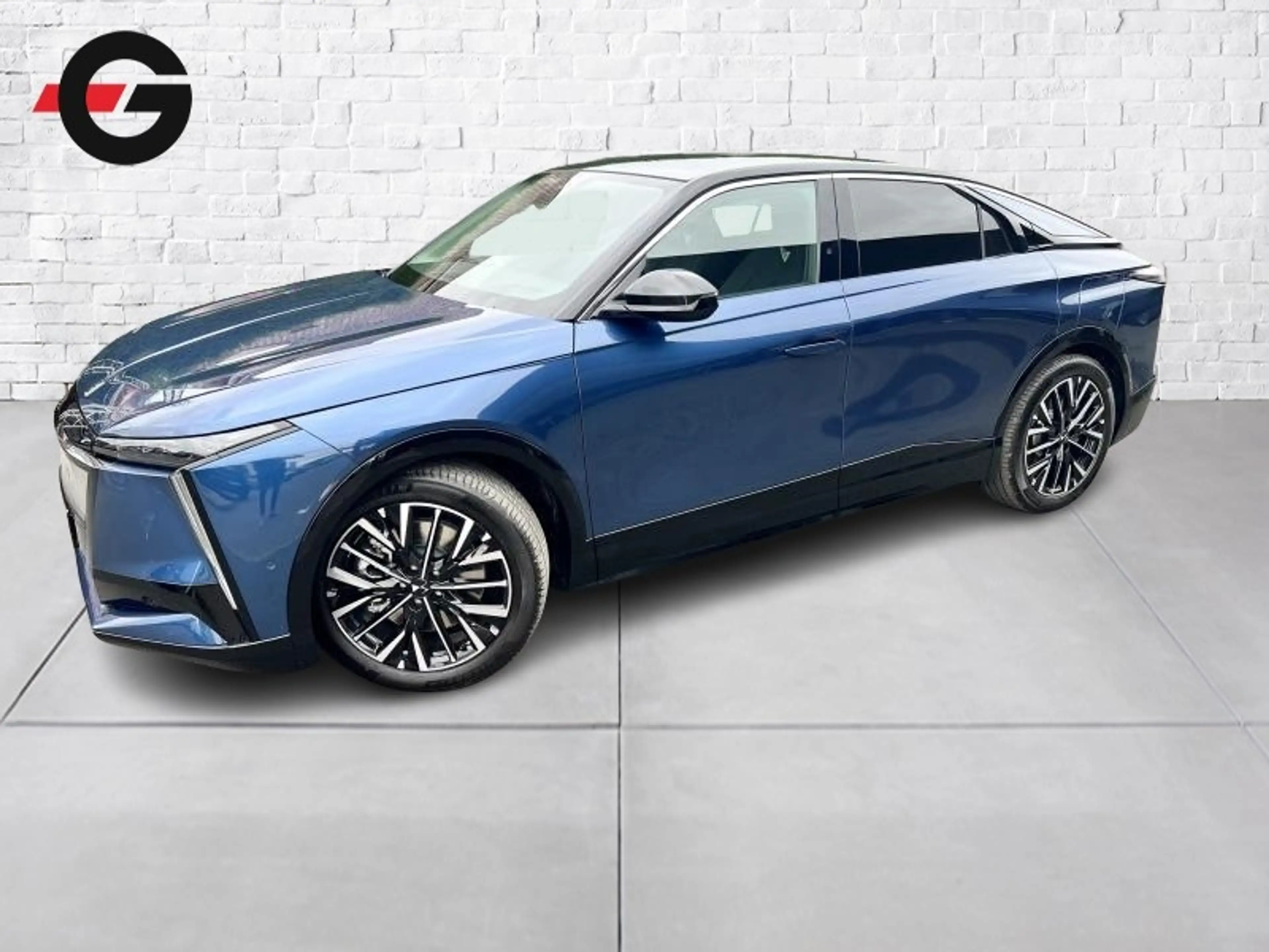 DS Automobiles DS N°8 ETOILE FWD 230 HP