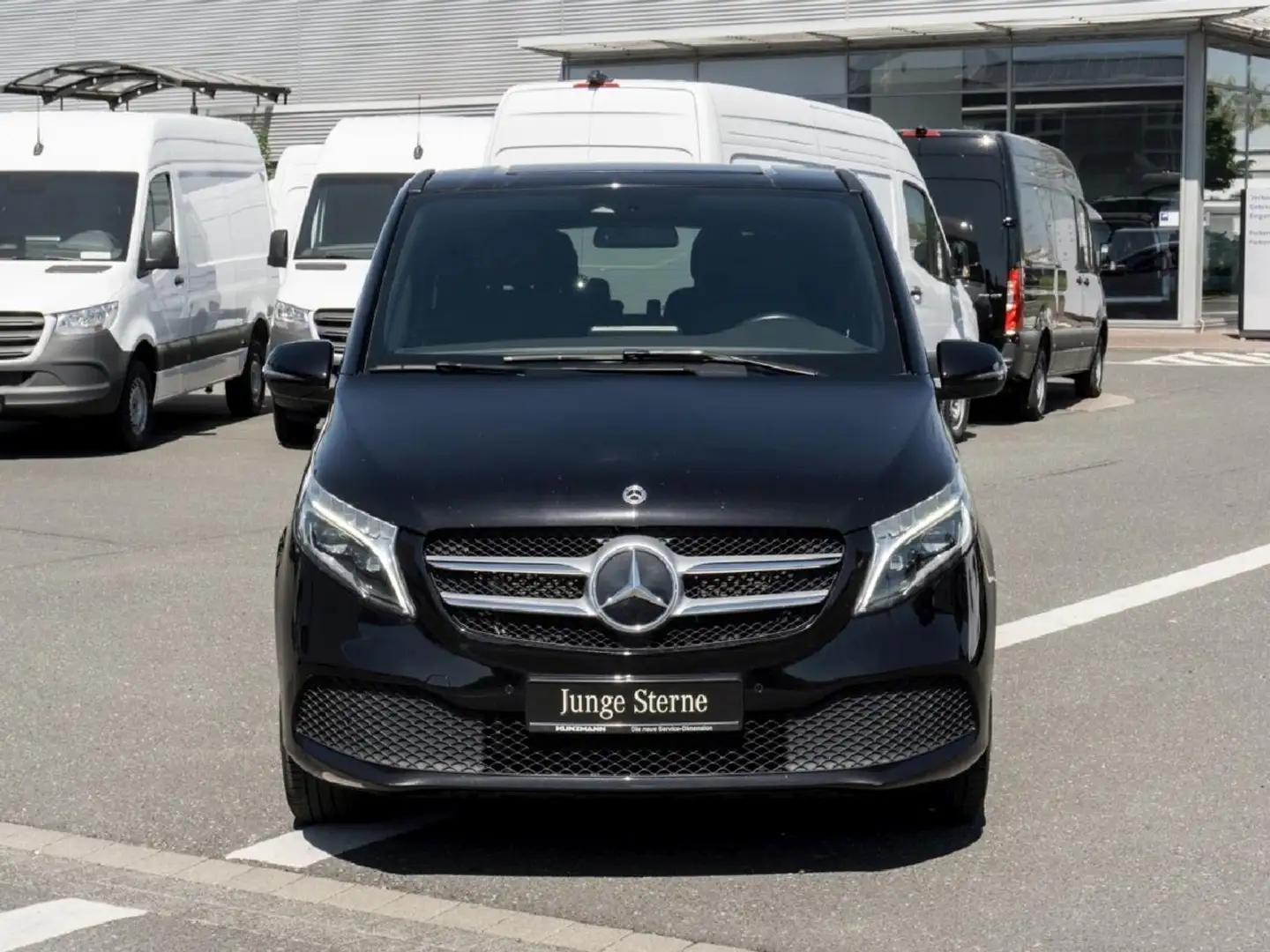 Mercedes-Benz V 220 d EDITION lang MBUX Navi LED AHK Kamera Zwart - 2
