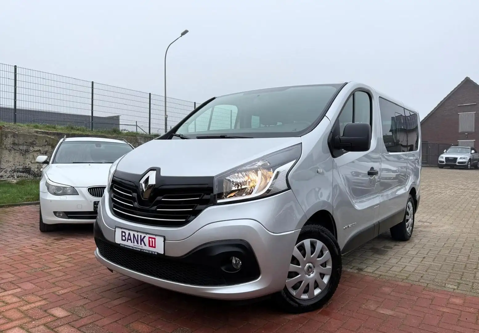 Renault Trafic Combi L1H1 2,7t /Expression/Shz/Tempomat/ Сірий - 1