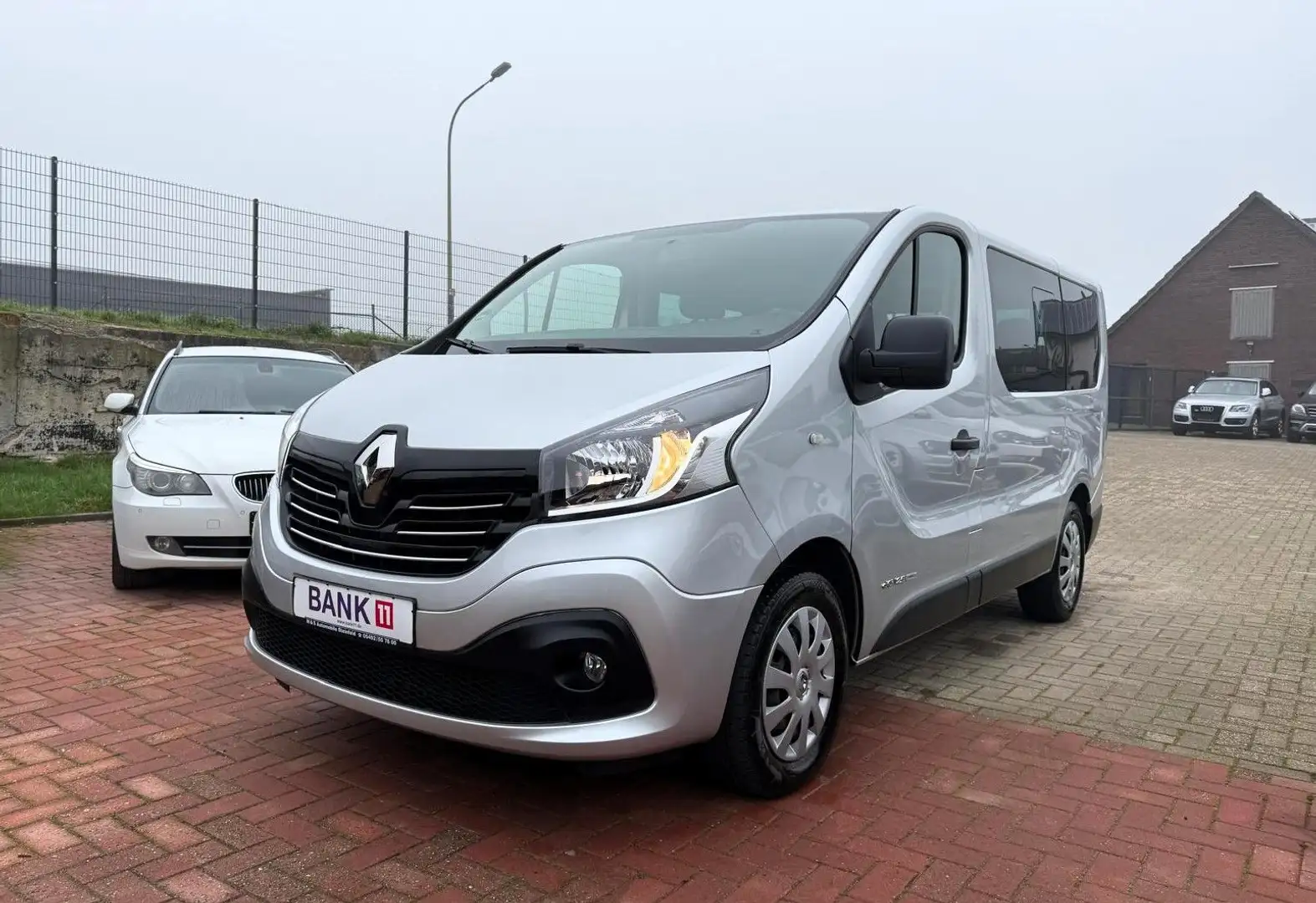 Renault Trafic Combi L1H1 2,7t /Expression/Shz/Tempomat/ Сірий - 2