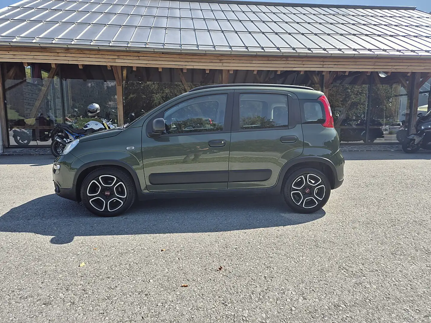 Fiat Panda 4x2 FireFly Hybrid 70 City Life Grün - 2