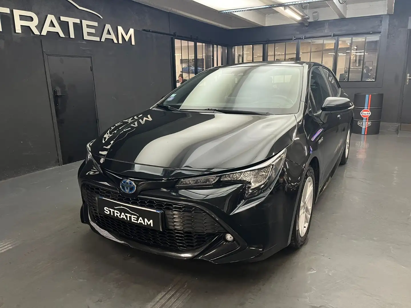 Toyota Corolla Hybrid Dynamic Business Multidrive ECVT Noir - 1