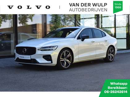 Volvo S60 B3 163pk Aut. R-Design | IntelliSafe | 19" | stand