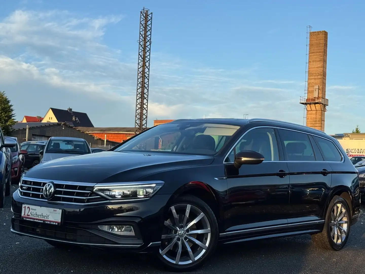 Volkswagen Passat Variant Elegance R-LINE/SHZ/AHK/EURO 6 Negro - 1