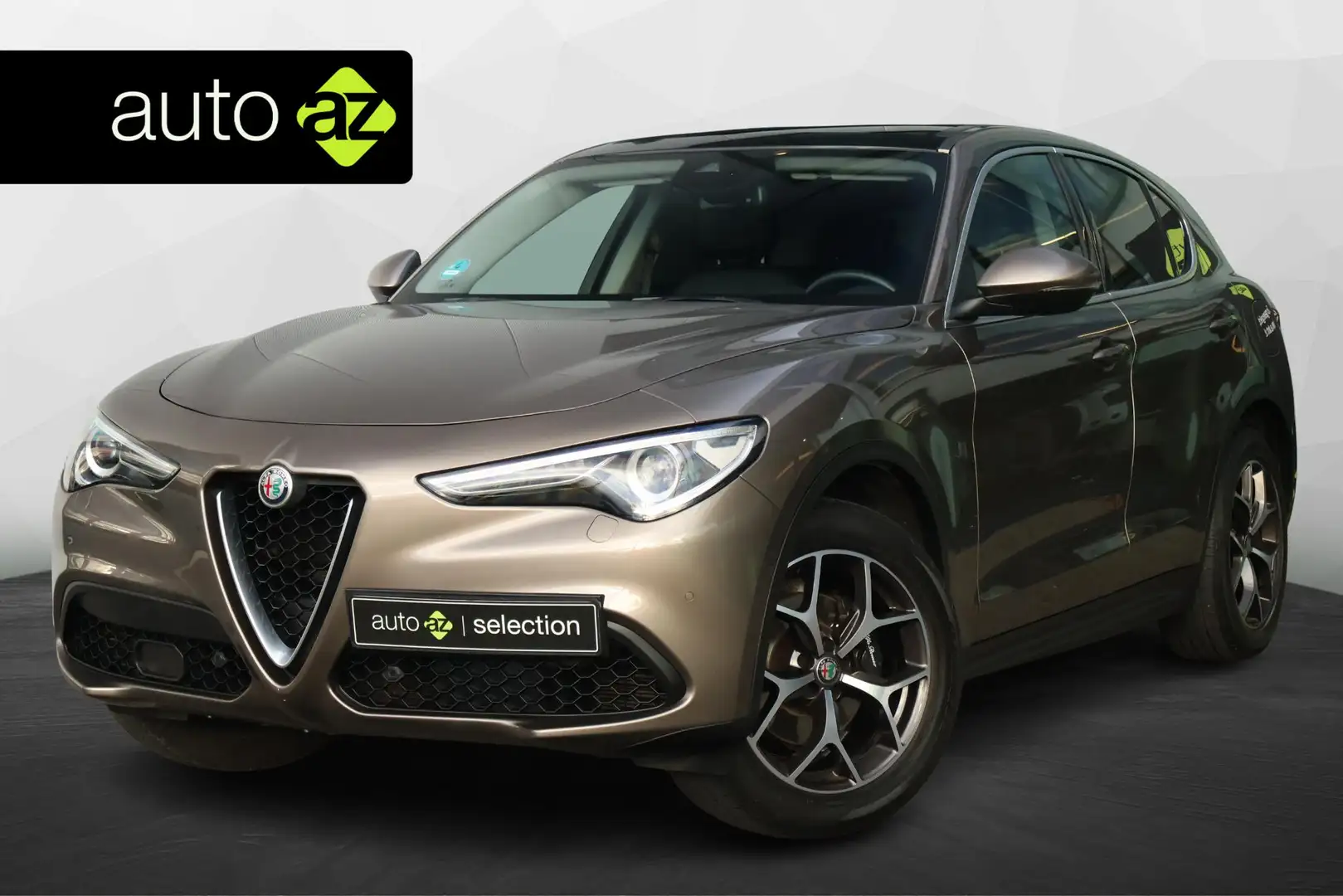Alfa Romeo Stelvio 2.0 T AWD Super / Pano / Camera Grijs - 1