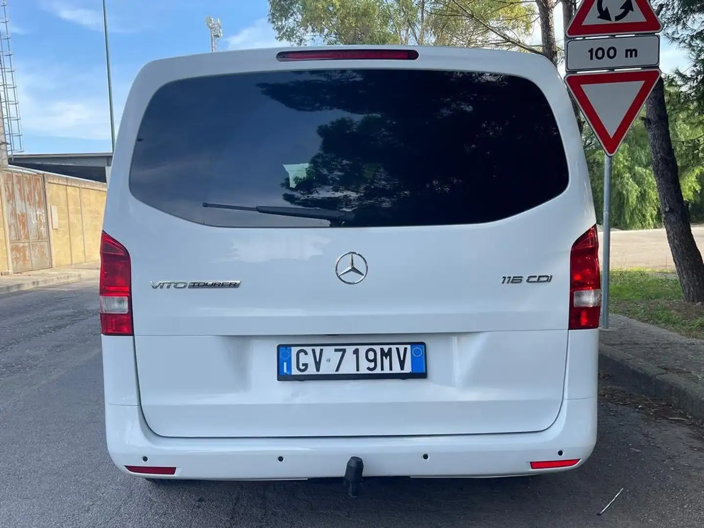 Mercedes-Benz Vito Tourer Bianco - 2