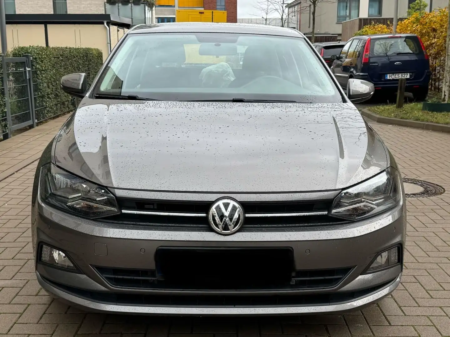 Volkswagen Polo VI Comfortline Grijs - 2