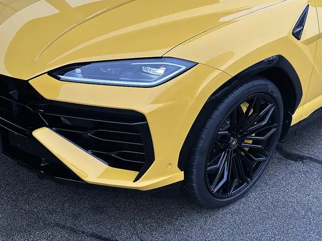 Lamborghini Urus URUS SE Aut. Ansicht 6