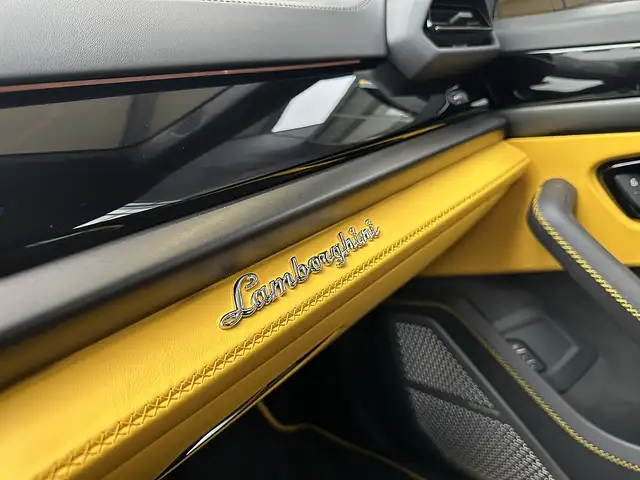 Lamborghini Urus URUS SE Aut. Ansicht 36