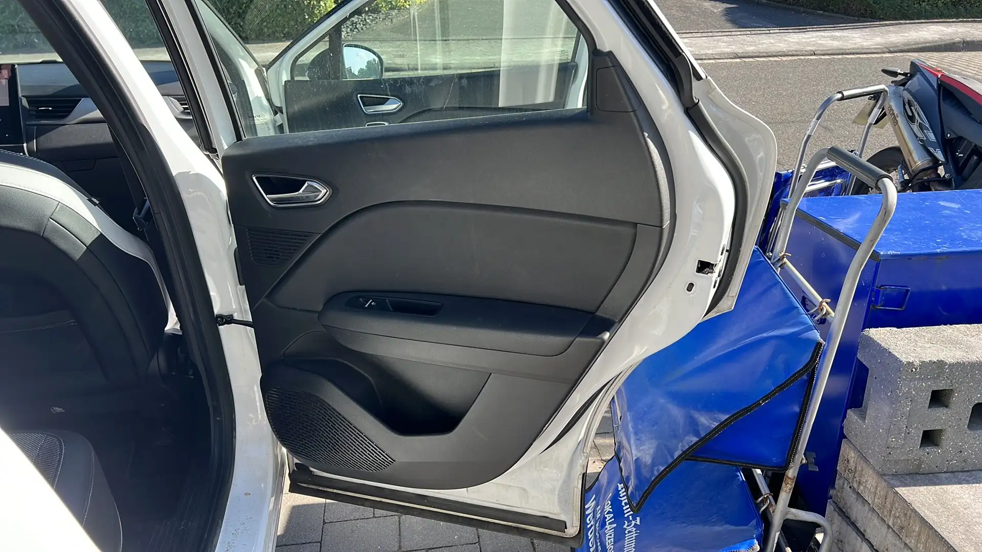 Renault Captur Intens Weiß - 2