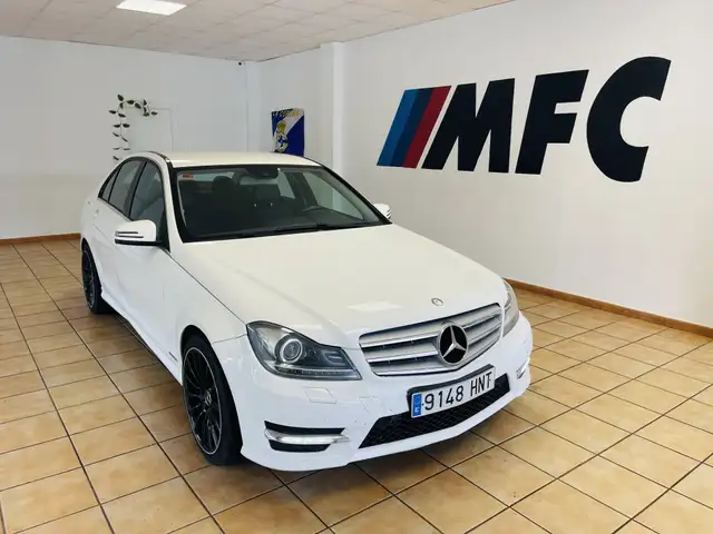 Mercedes-Benz C 200