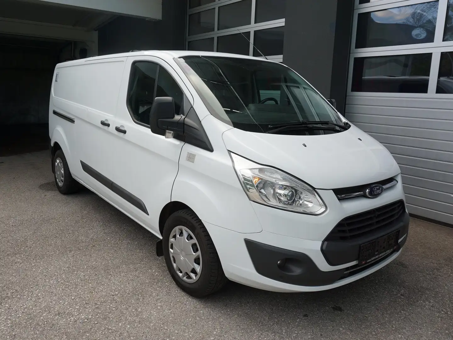 Ford Transit Custom 340 L2 Trend Weiß - 1