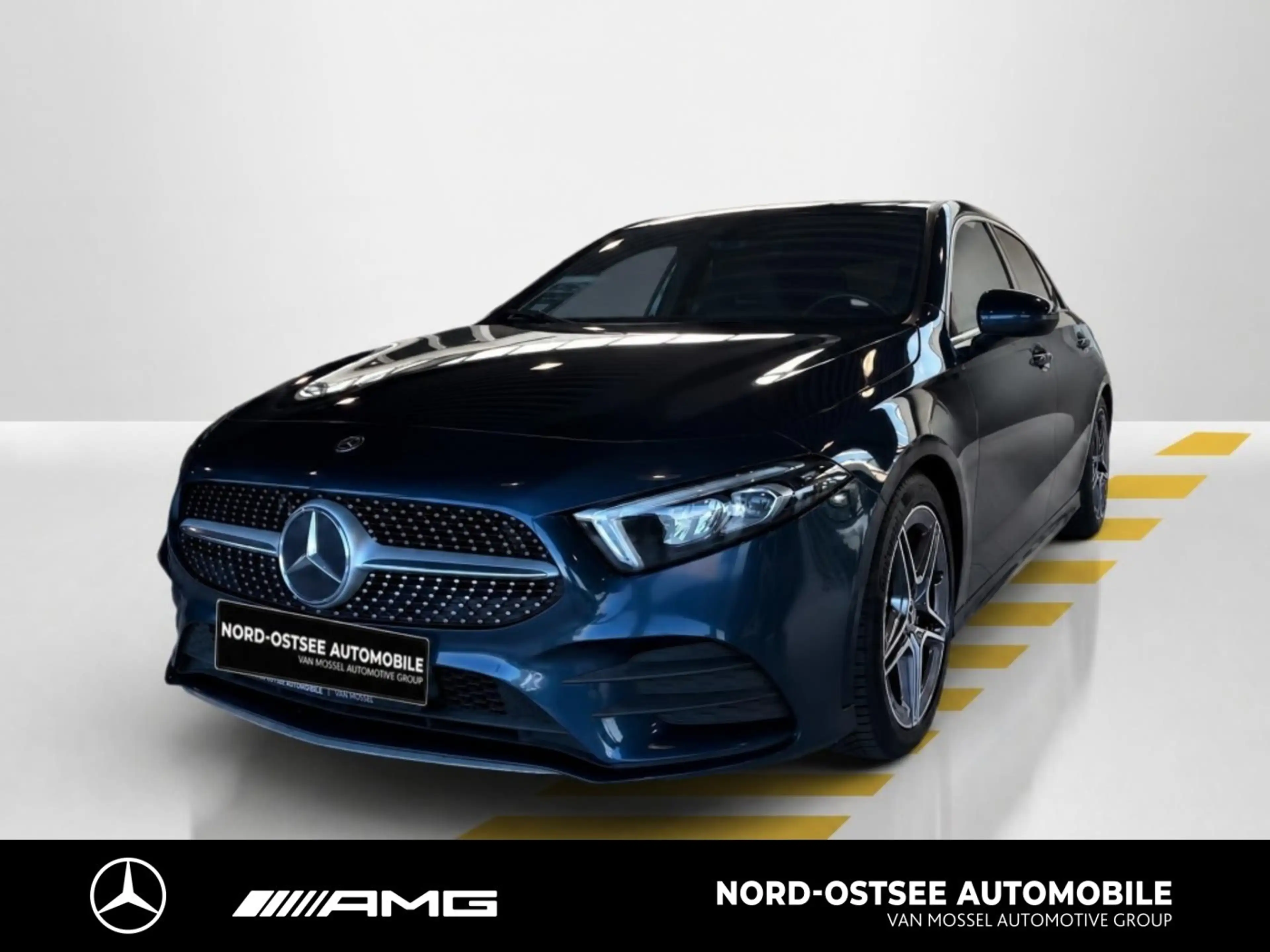 Mercedes-Benz A 200 AMG KAMERA TEMPO MBUX SITZHEIZUNG