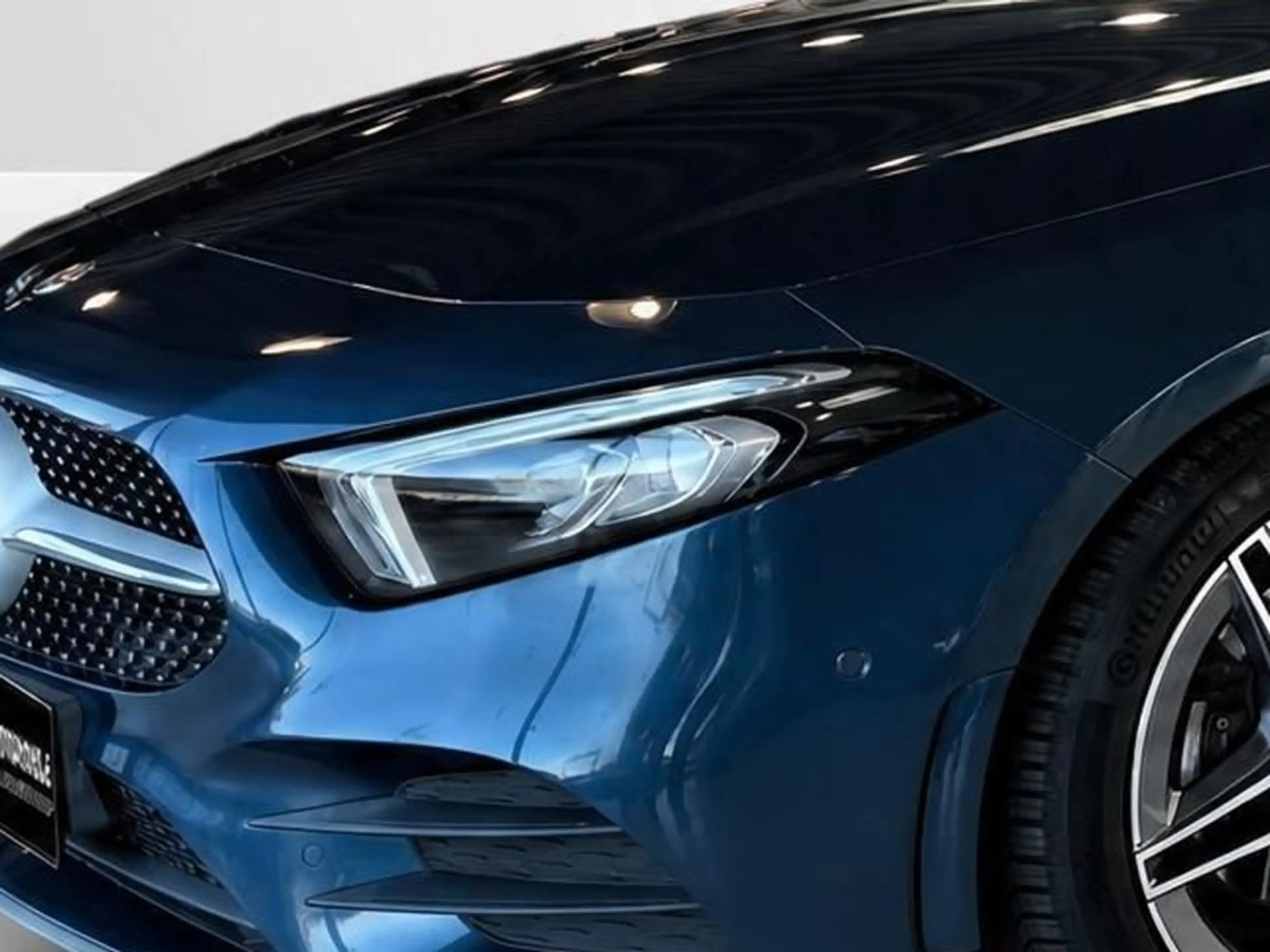 Mercedes-Benz A 200 AMG KAMERA TEMPO MBUX SITZHEIZUNG — photo 4