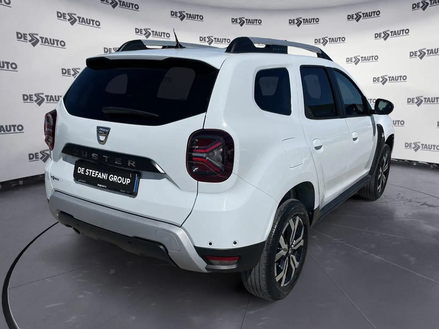 Dacia Duster Duster 1.0 TCe GPL 100 CV 4x2 Prestige Up Wit - 2