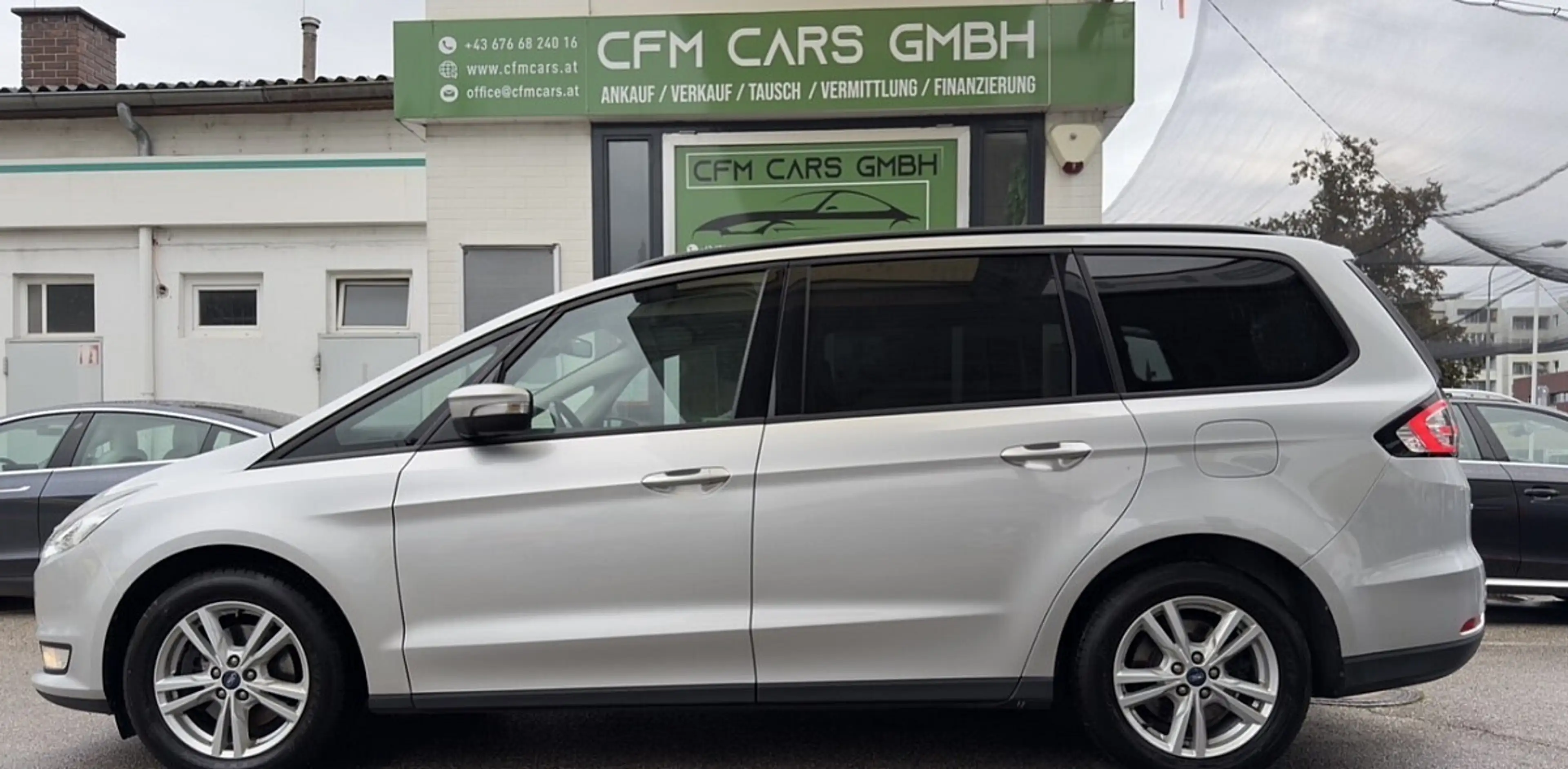 Ford Galaxy 2,0 EcoBlue SCR Business — photo 10
