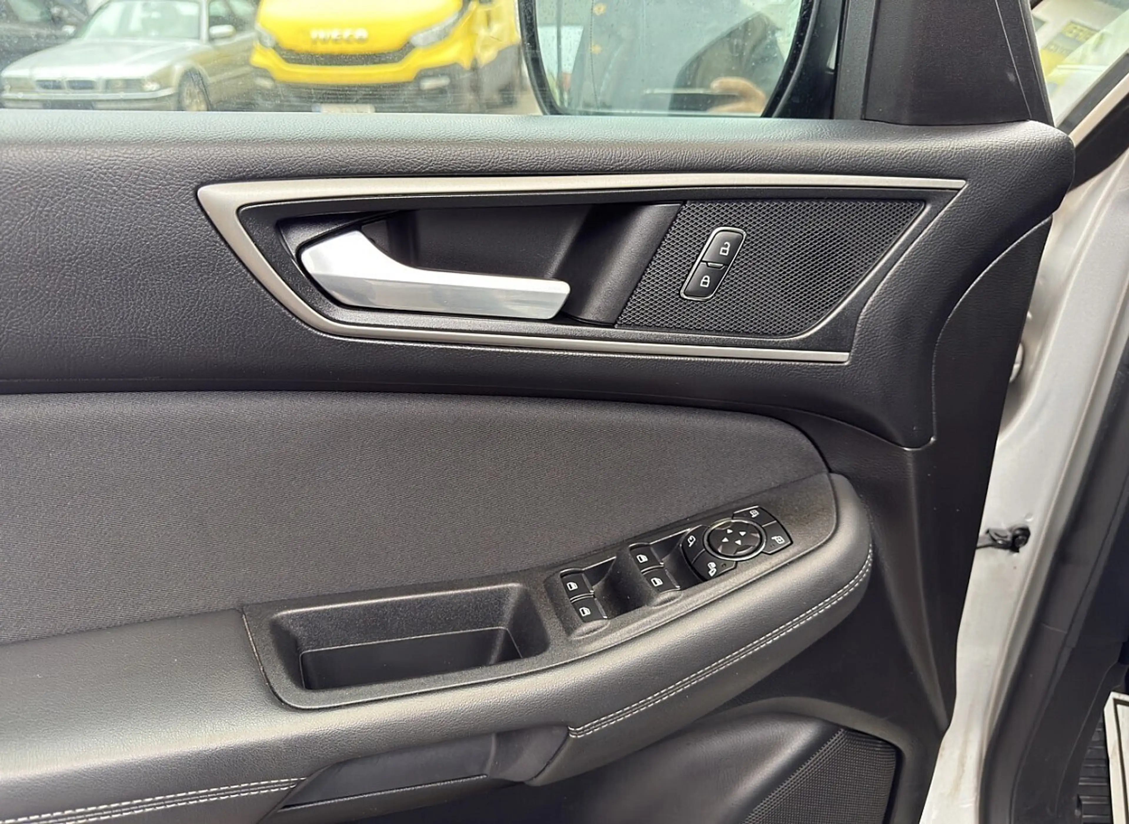 Ford Galaxy 2,0 EcoBlue SCR Business — photo 13