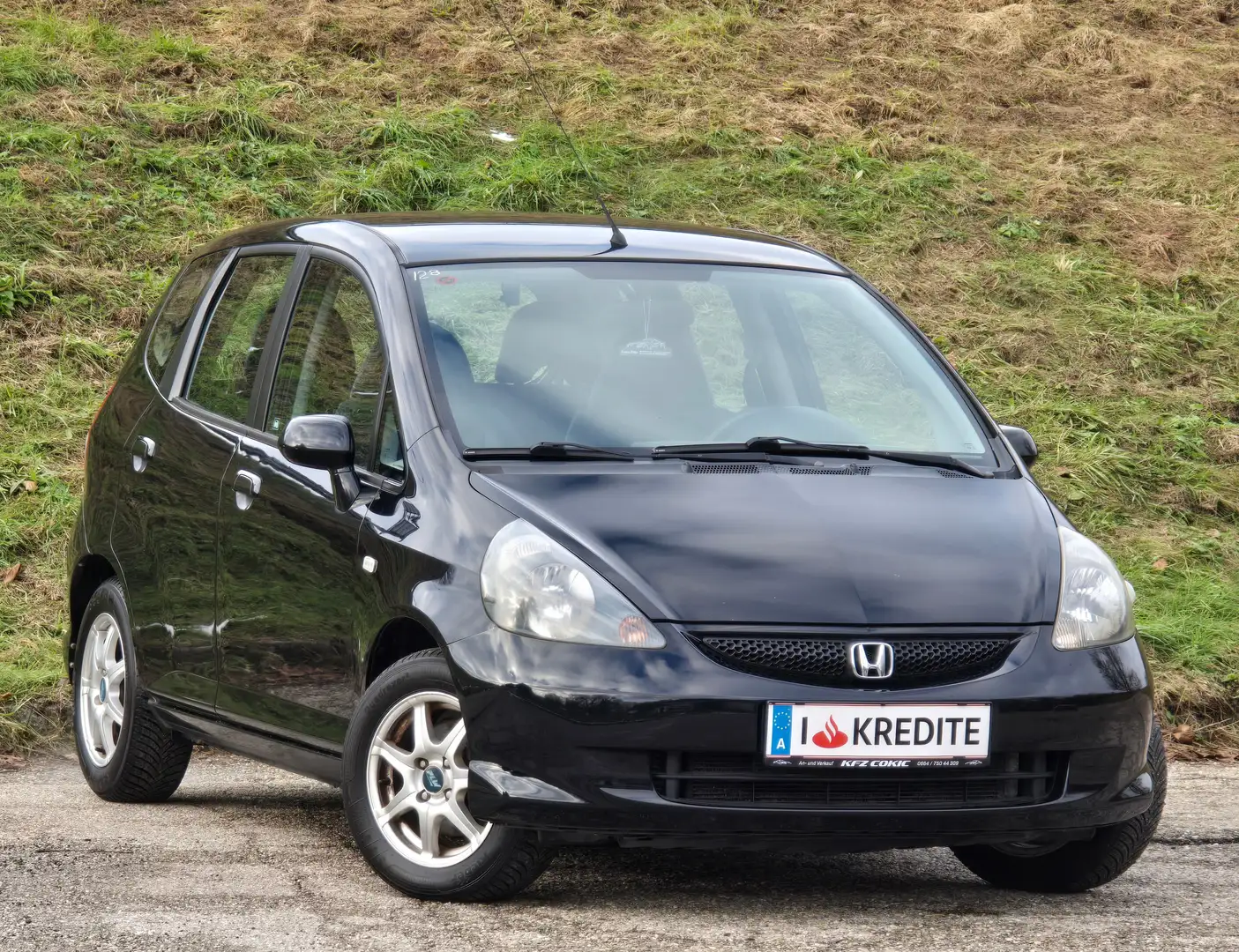 Honda Jazz 1.2 Cool Top* Kredit* Wenig KM*Klima*Neues Pickerl Schwarz - 2