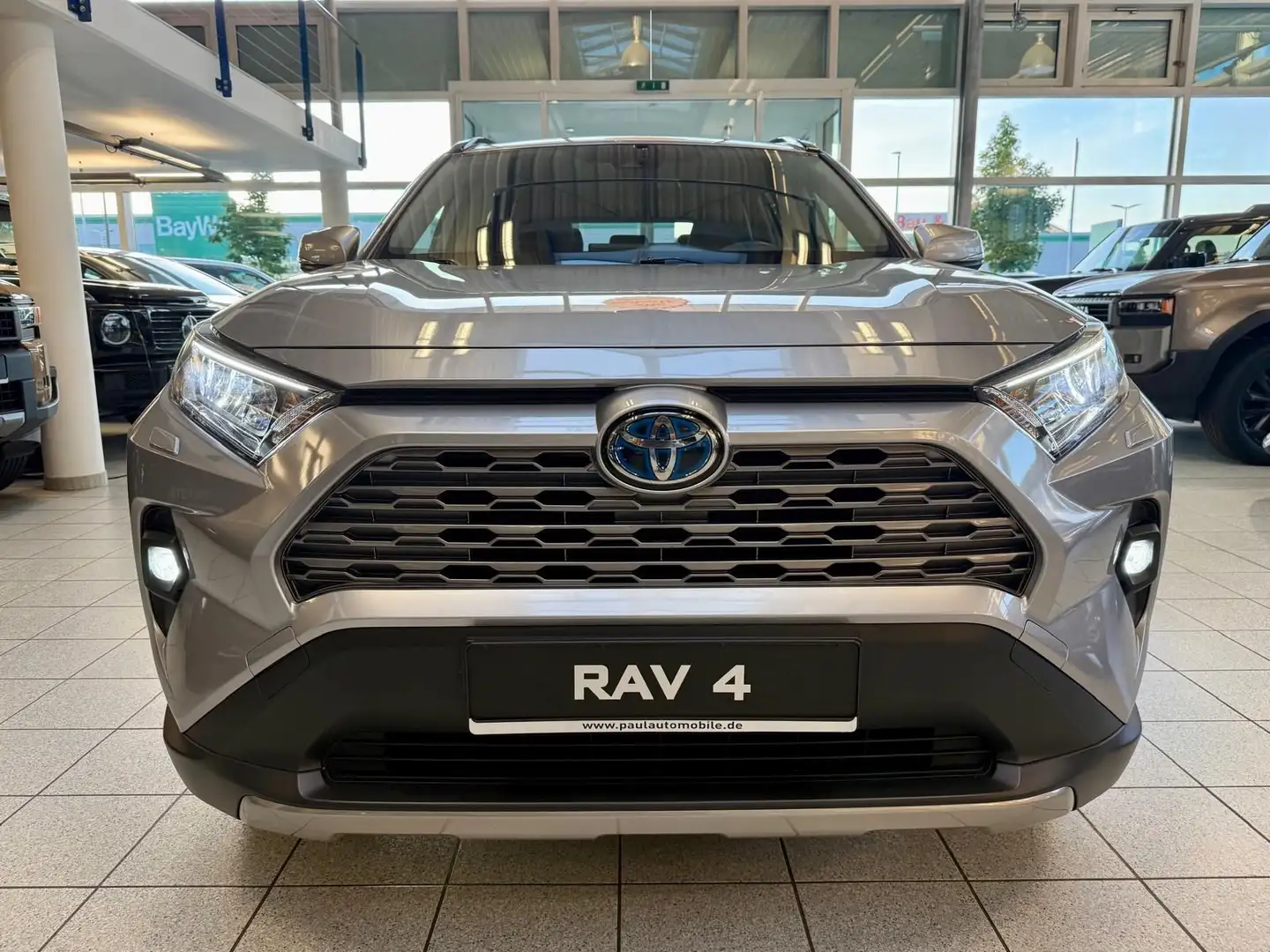 Toyota RAV 4 HYBRID-4x4-LED-LEDER-KAMERA-18 ZOLL-30.990 Zilver - 2