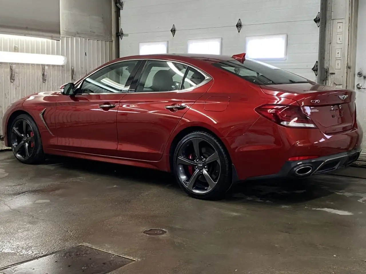 Genesis G70 снимка Genesis G70