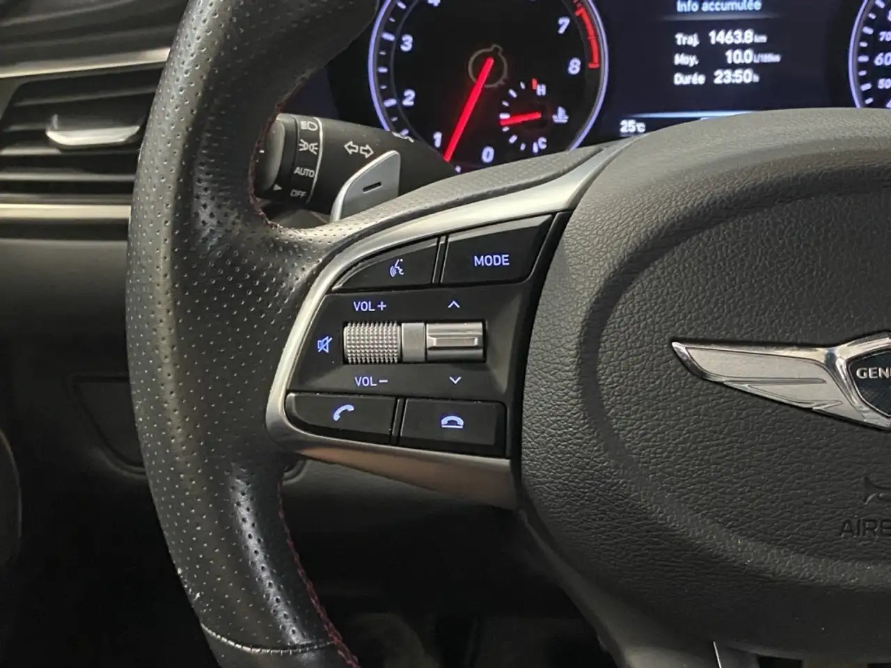 Genesis G70 снимка Genesis G70