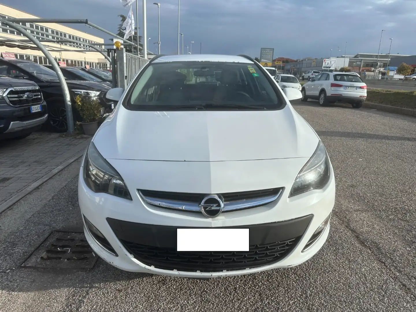 Opel Astra AUTOCARRO 1.7 CDTI 110CV EcoFLEX S&S SW Bianco - 2