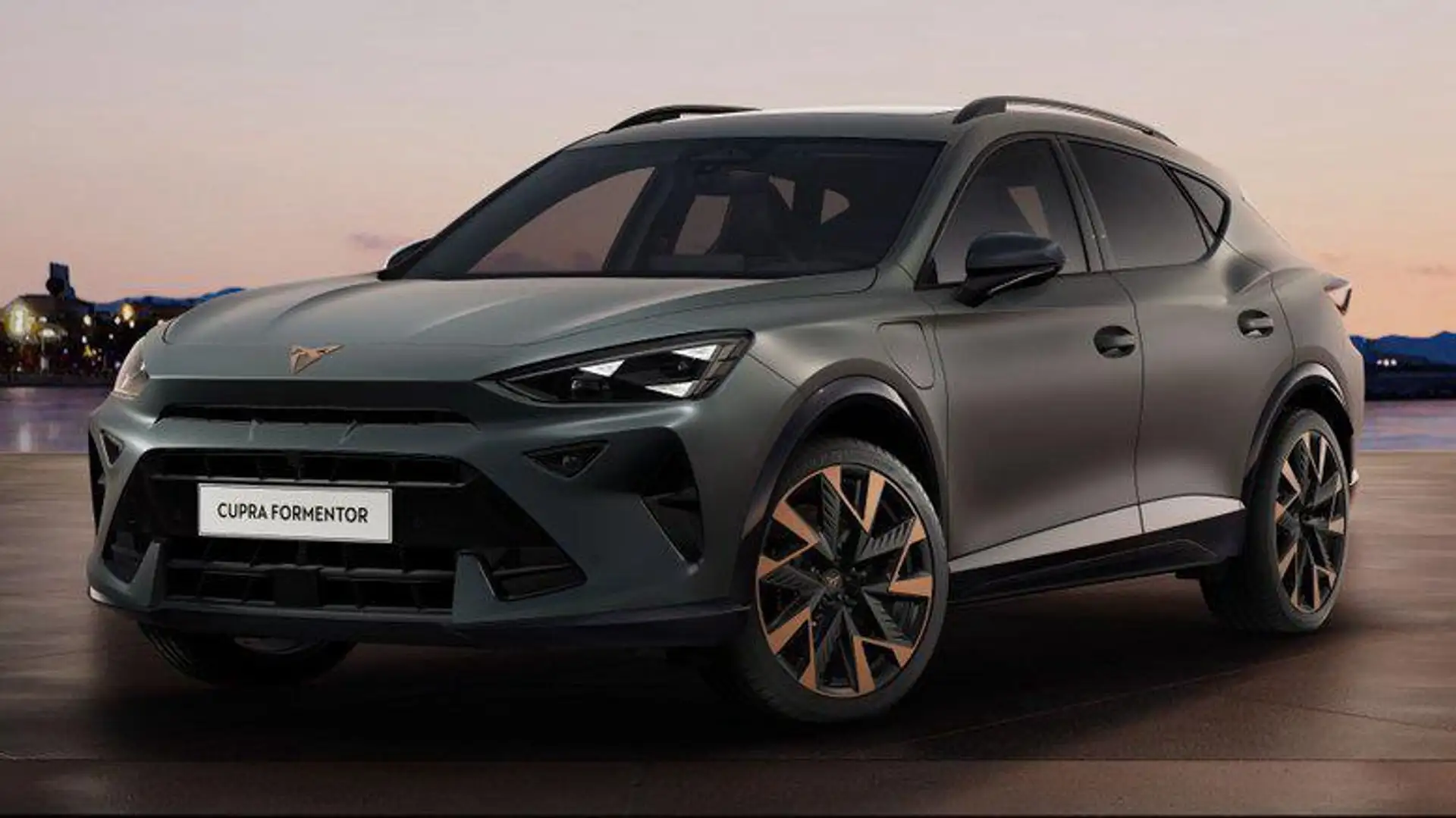 CUPRA Formentor VZ 1.5 e-HYBRID 6-Gang-DSG 200 kW (272 PS), Aut... Gris - 1