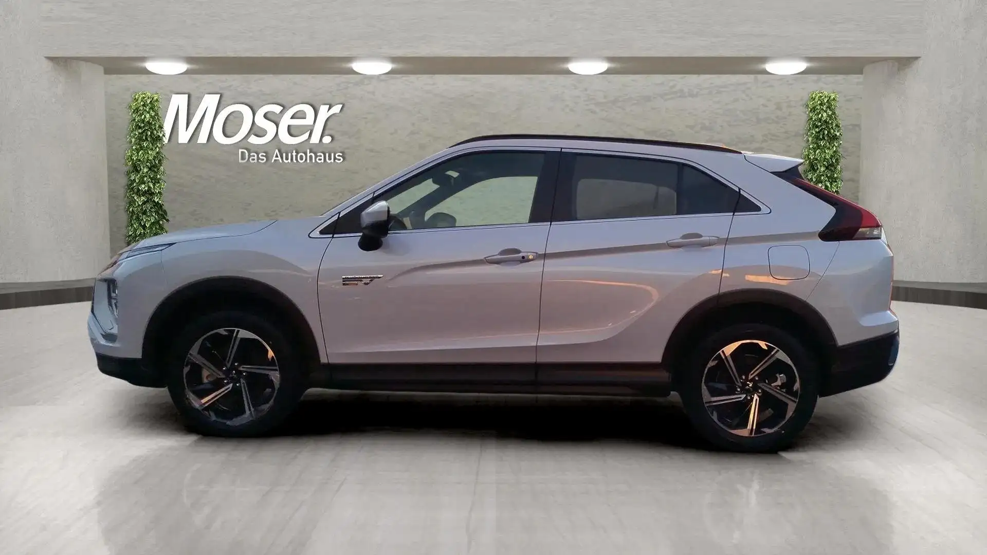 Mitsubishi Eclipse Cross Plug-In Hybrid 4WD Plus Bílá - 2
