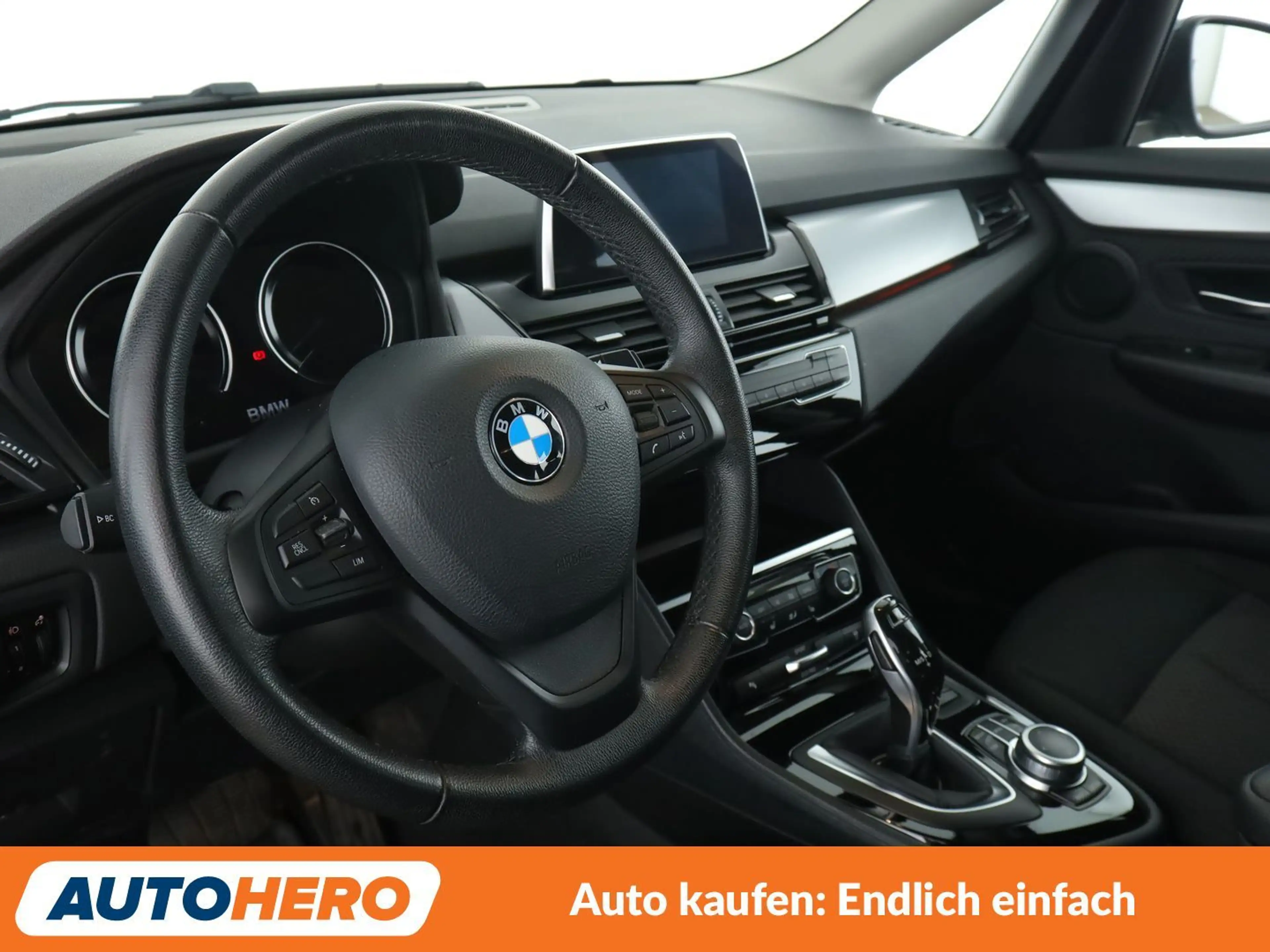 BMW 216 216d Active Tourer Advantage Aut.*NAVI*TEMPO*PDC* — photo 11