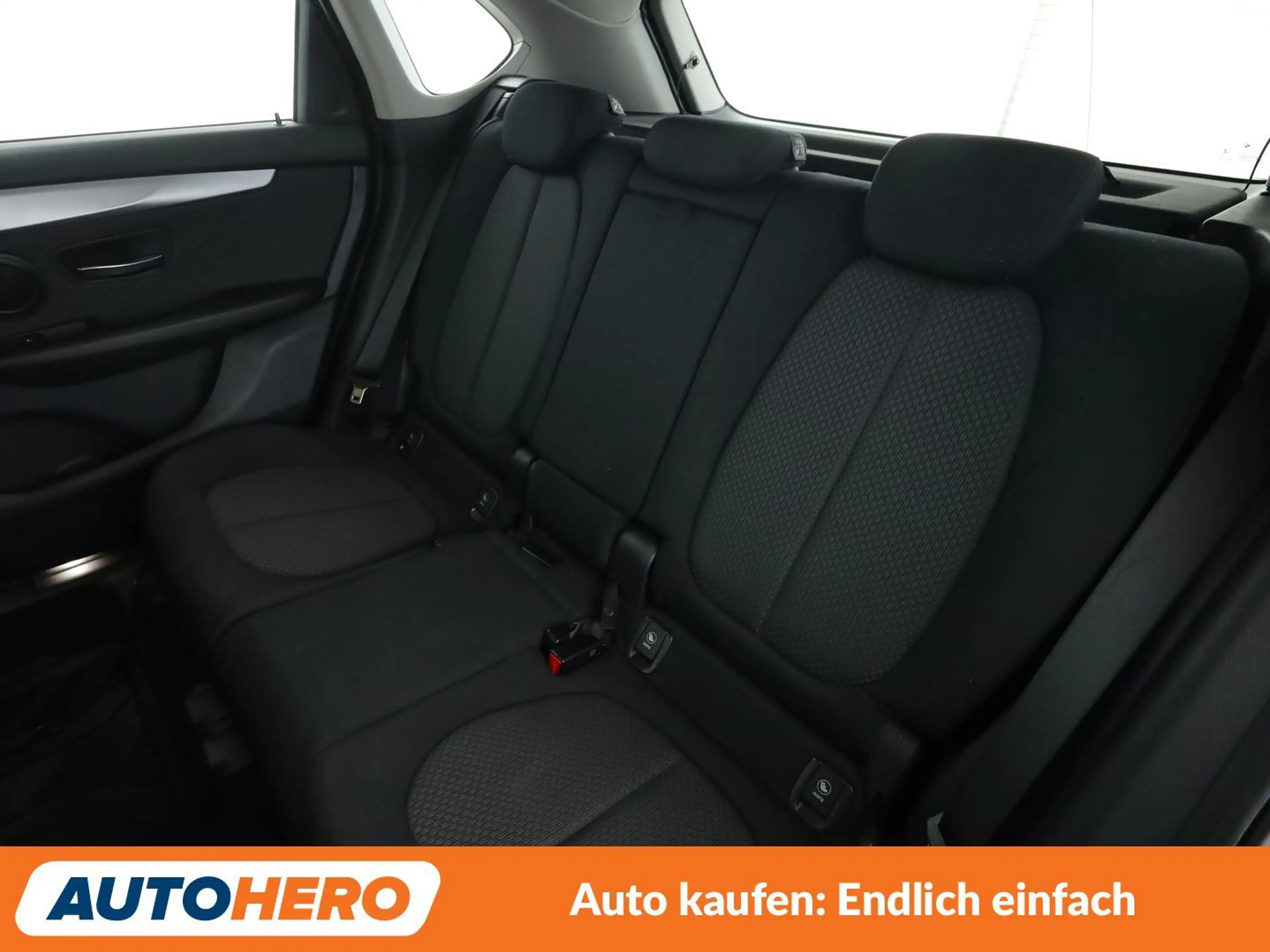 BMW 216 216d Active Tourer Advantage Aut.*NAVI*TEMPO*PDC* — photo 14