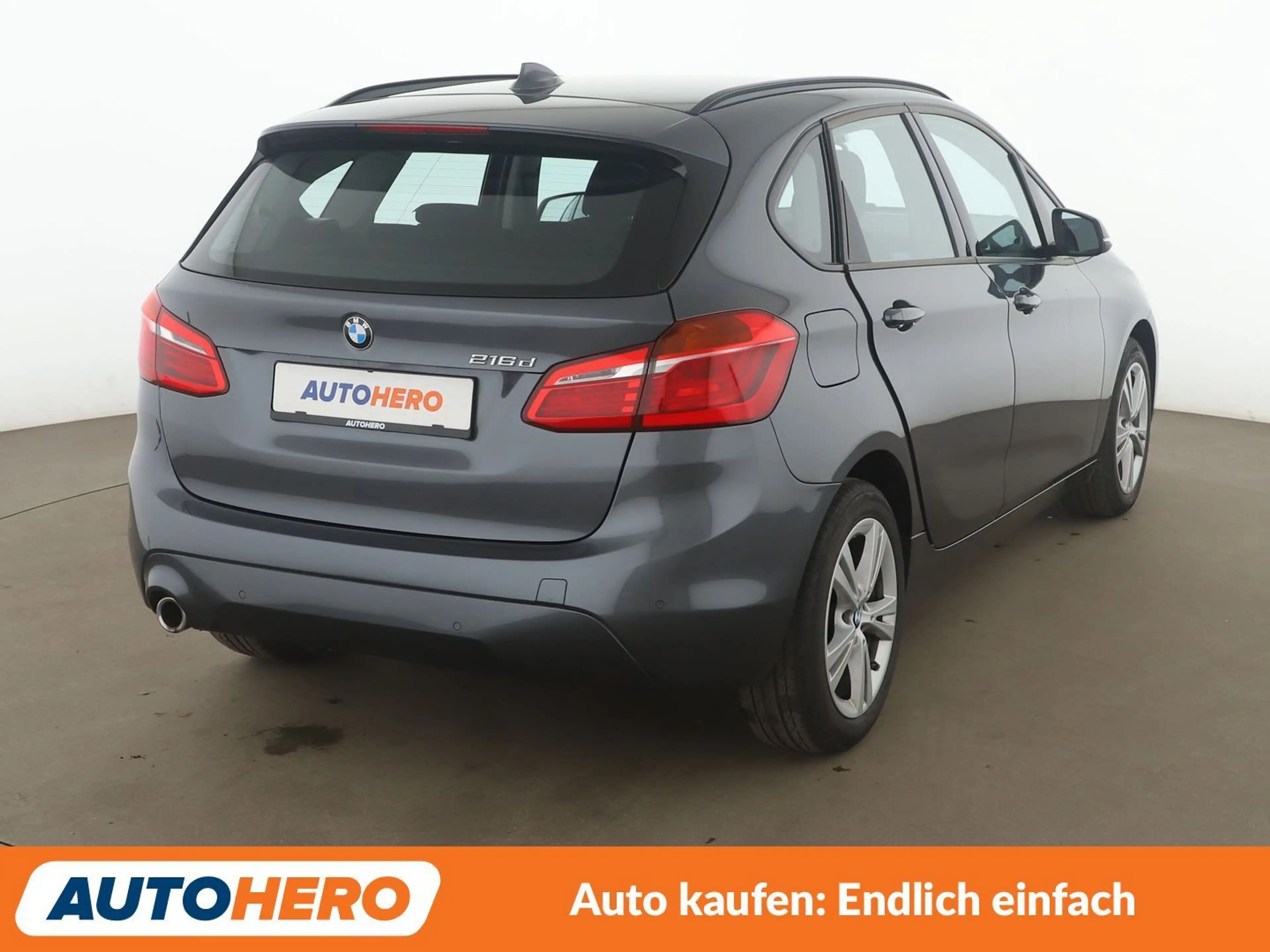 BMW 216 216d Active Tourer Advantage Aut.*NAVI*TEMPO*PDC* — photo 6