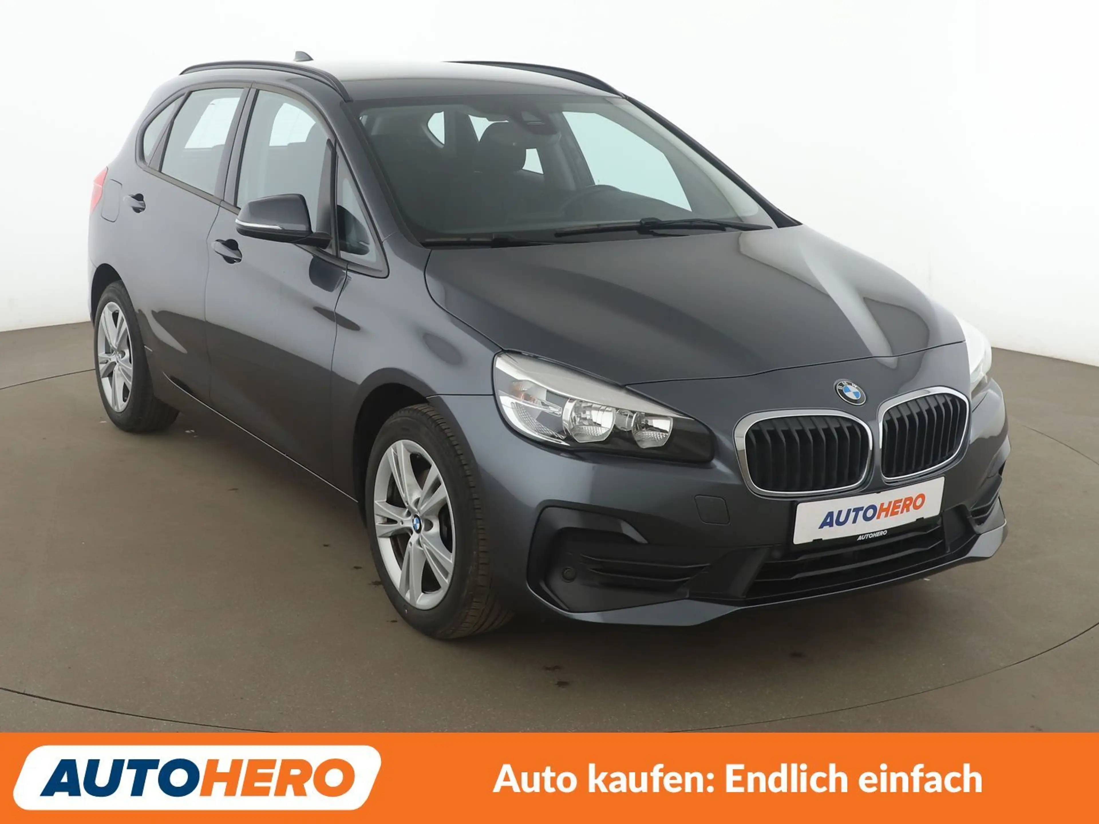 BMW 216 216d Active Tourer Advantage Aut.*NAVI*TEMPO*PDC* — photo 8