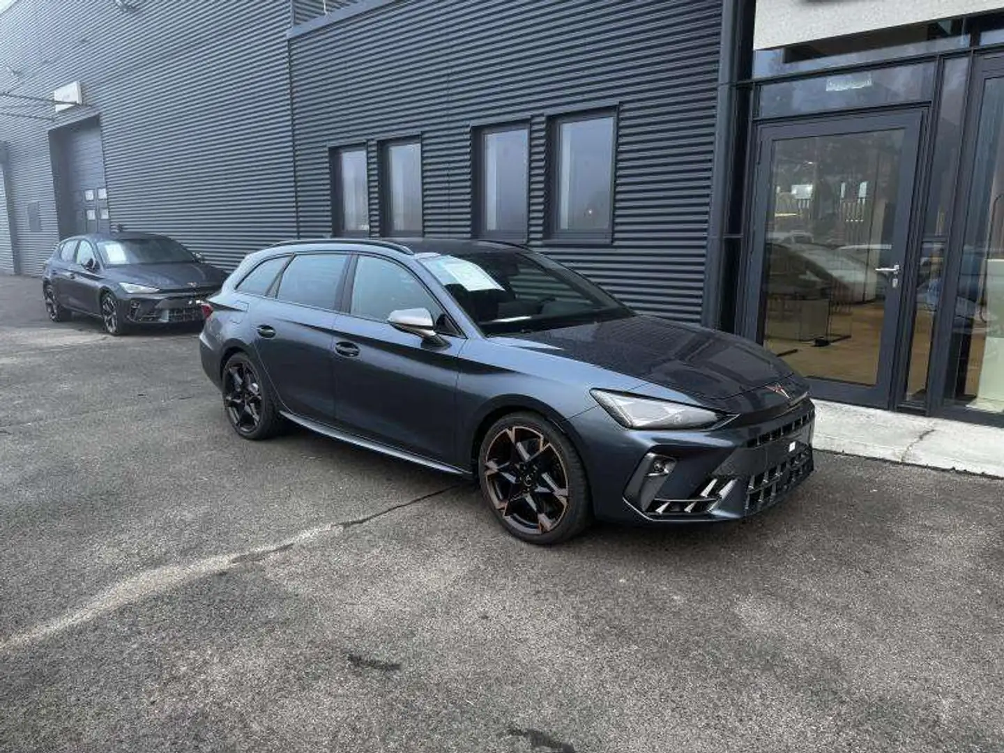 CUPRA Leon Sportstourer VZ Gris - 1