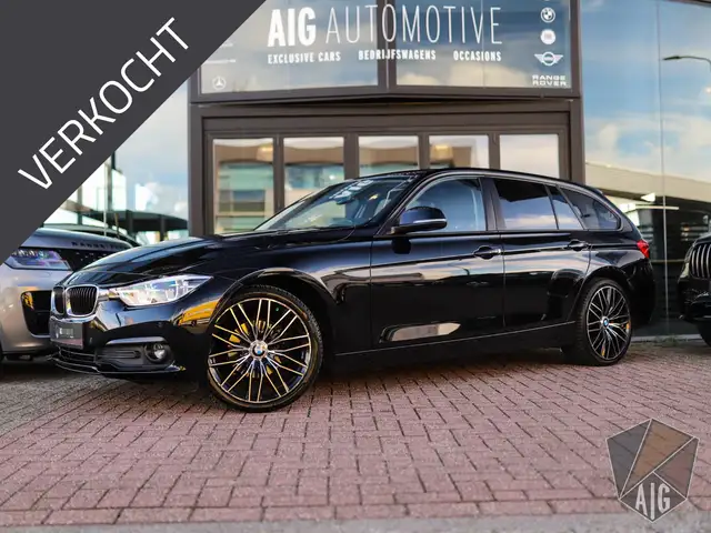 BMW 318 3-serie Touring 318i Essential | BTW! | 19" LM | L