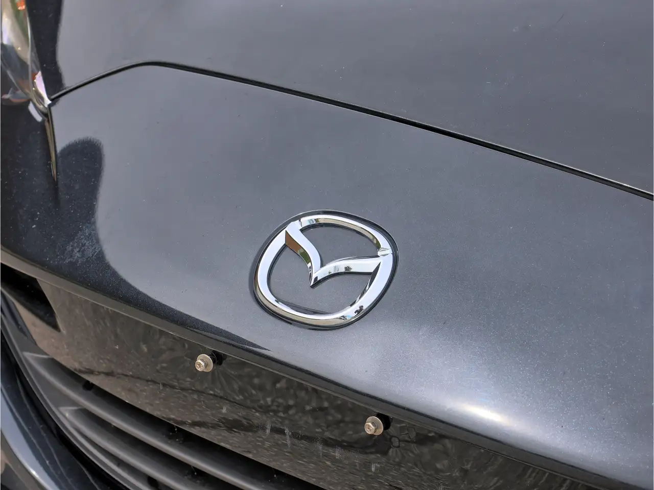 Mazda MX-5 Miata снимка Mazda MX-5 Miata