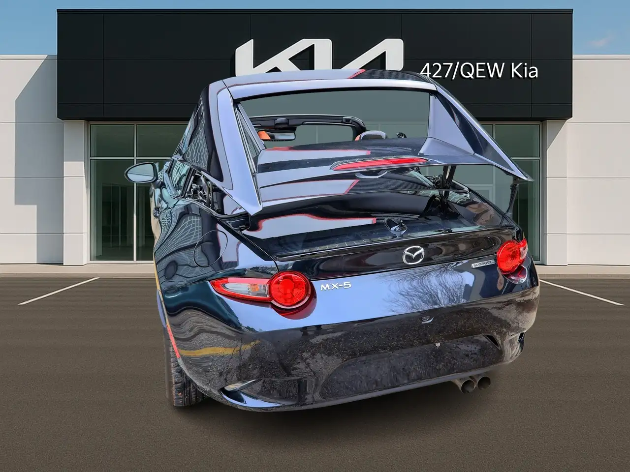 Mazda MX-5 Miata снимка Mazda MX-5 Miata