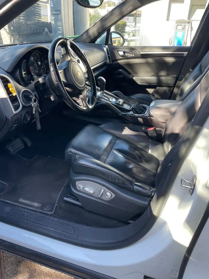 Porsche Cayenne 3.0 v6 tdi - 2